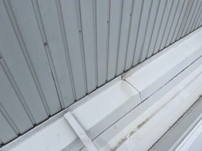 流れ壁/コーキング充填(施工前)