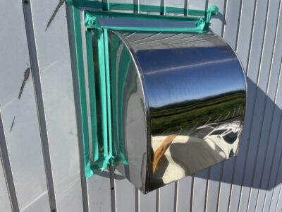 換気フード/コーキング打ち替え(施工中)