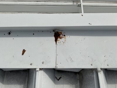 雨押えカバー交換(施工前)