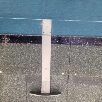 雪止め金具取付