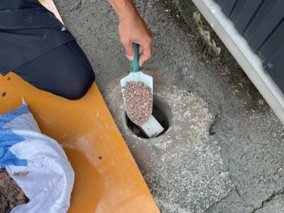 砂利隙間埋め